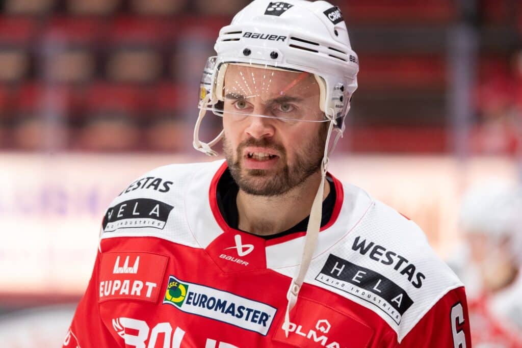 Ässiltä harmillinen uutinen Jesse Joensuusta Ässiltä harmillinen uutinen Jesse Joensuusta