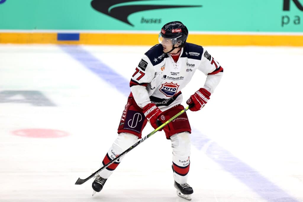 Juha Tapion poika löysi uuden seuran Juha Tapion poika löysi uuden seuran