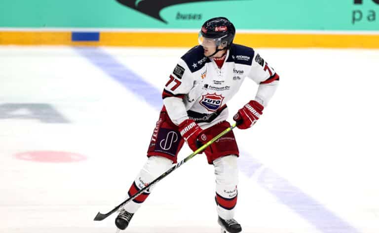 Juha Tapion poika löysi uuden seuran