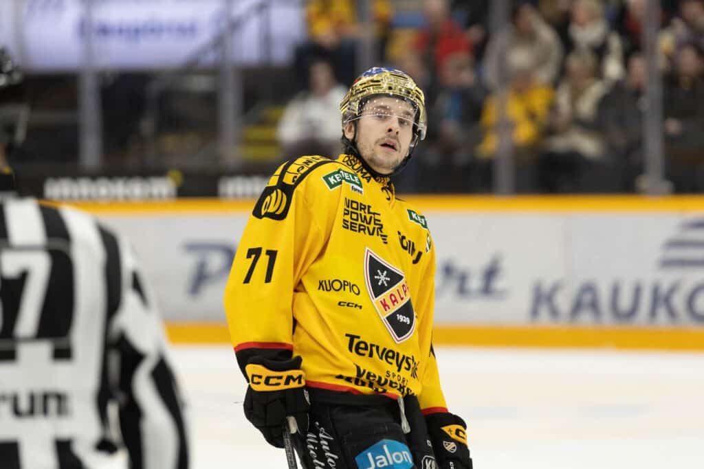 IS: KalPa-tähti latasi tylyä tekstiä tamperelaisista ihmisistä IS: KalPa-tähti latasi tylyä tekstiä tamperelaisista ihmisistä