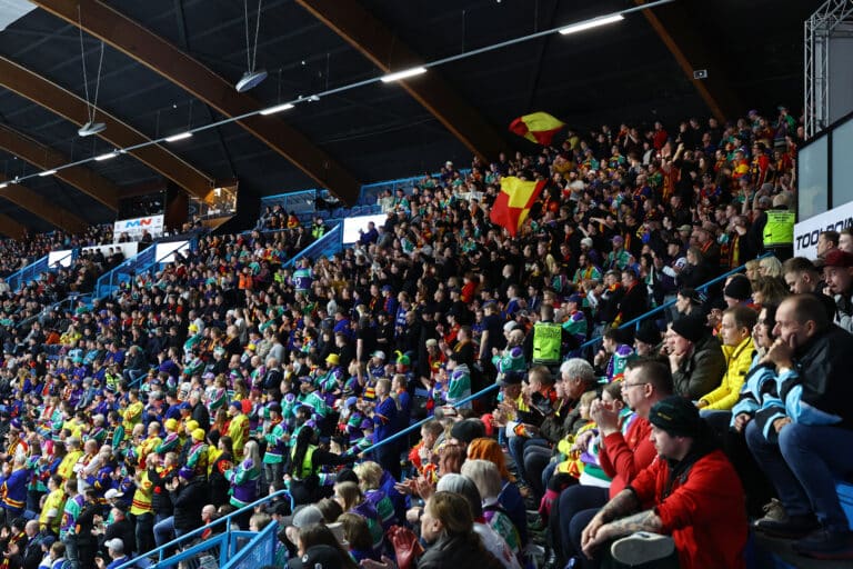 Pelicans mainostaa ”Jokerit-faneilta vapautuneita lippuja”