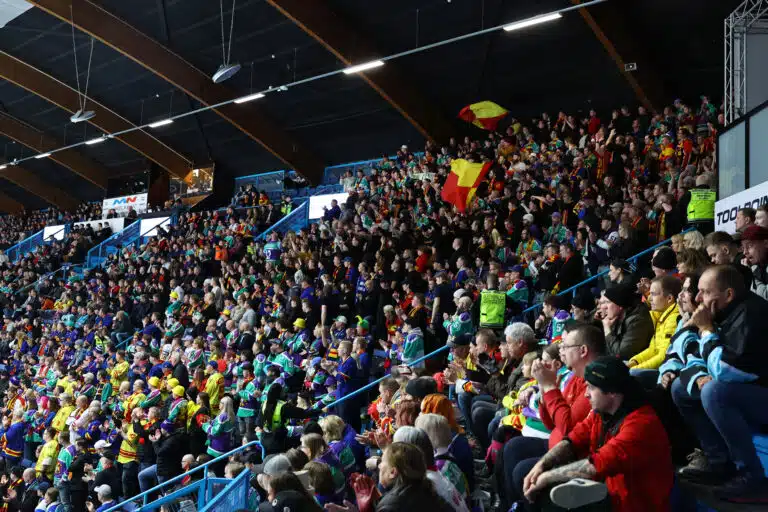 Pelicans mainostaa ”Jokerit-faneilta vapautuneita lippuja”