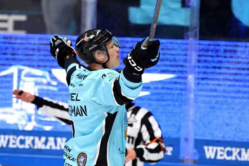 Pelicans murskasi lopullisesti Jokereiden SM-liigaunelman – kolme upeaa uraa ohi?