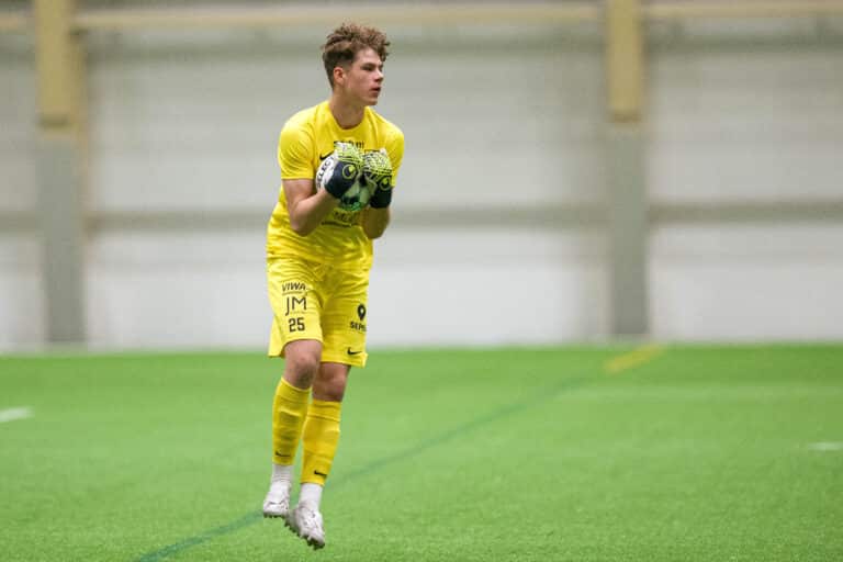 Veikkausliiga-seura lähetti pelaajan lainalle