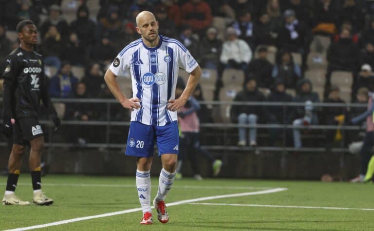 HJK:n kriisiviestintä ei vakuuttanut faneja – ”Kaikki ulos!”