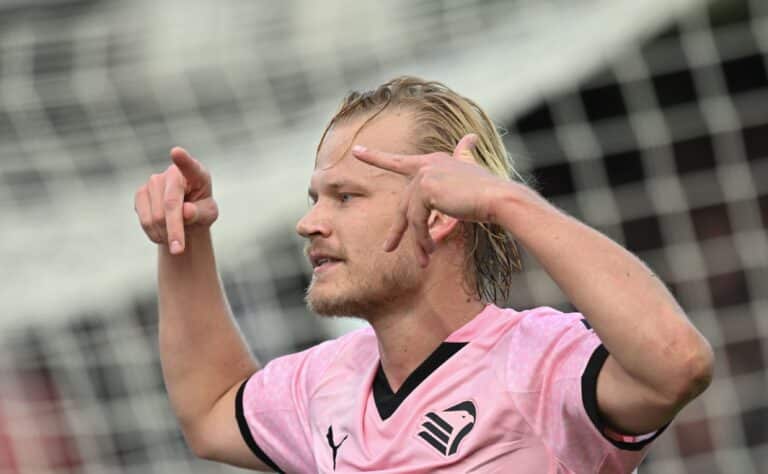Joel Pohjanpalo teki jälleen maalin Joel Pohjanpalo teki jälleen maalin