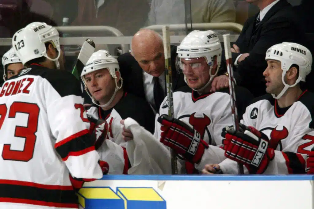 Kolminkertainen Stanley Cup-mestari lähti lätkimään – teki aikanaan ”Mikki Hiirestä” mestarin