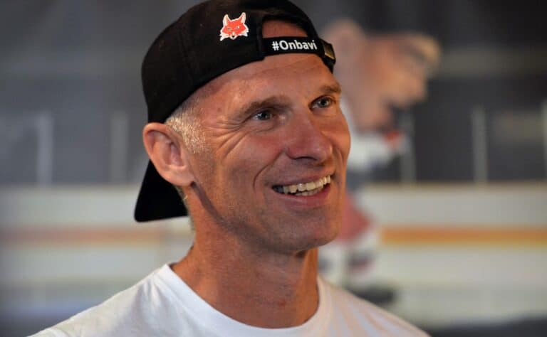 Vladimir Putinin sylikoira uhkasi NHL-legendan henkeä - "Lähettävät viestin Venäjän rikolliselle hallinnolle" Vladimir Putinin sylikoira uhkasi NHL-legendan henkeä – “Lähettävät viestin Venäjän rikolliselle hallinnolle”