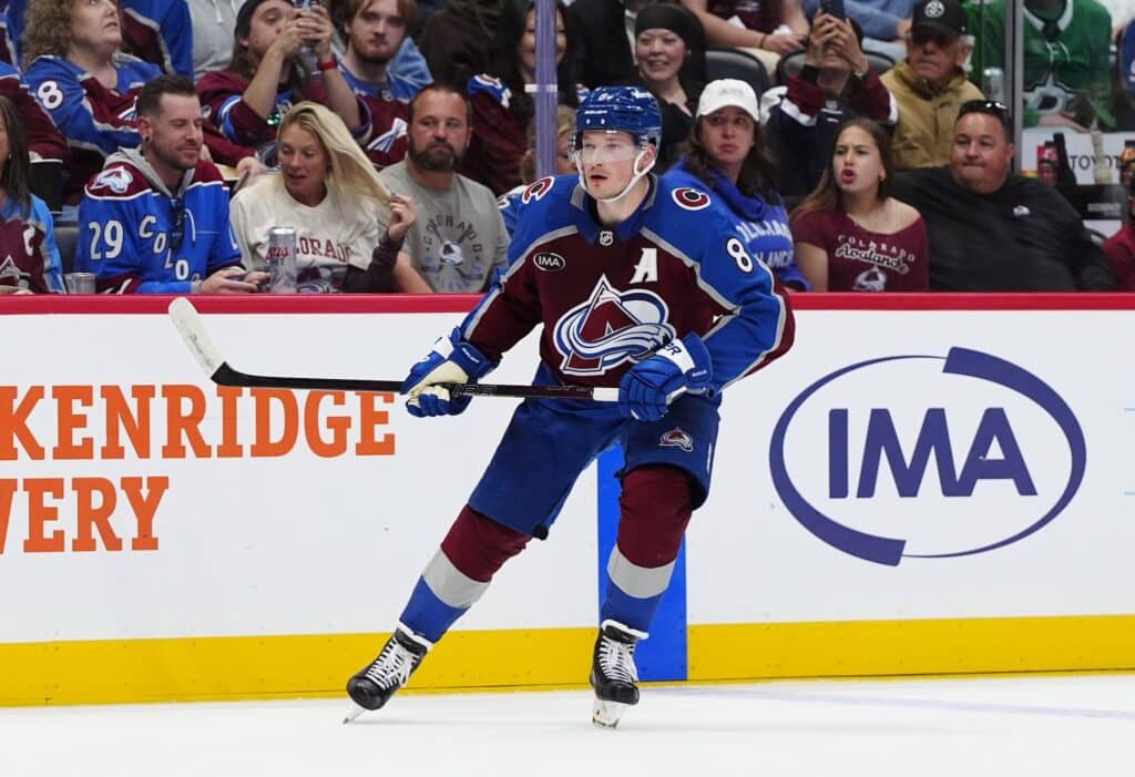 Tästä joukosta valitaan NHL:n paras puolustaja - historiallinen valinta Tästä joukosta valitaan NHL:n paras puolustaja – historiallinen valinta