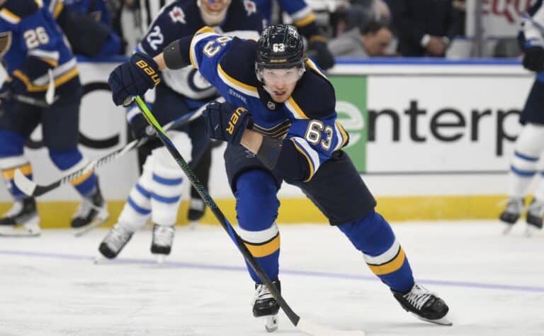 NHL:n pudotuspeleissä hurja temppu - 23-vuotias kanadalainen nousi harvalukuiseen joukkoon NHL:n pudotuspeleissä hurja temppu – 23-vuotias kanadalainen nousi harvalukuiseen joukkoon