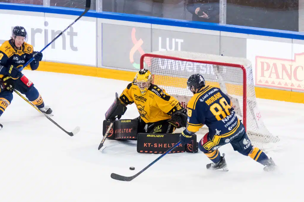 Lukko teki kovan tempun Lappeenrannassa – KalPa kampeaa Ilvestä siltaan