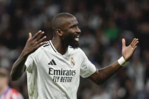 Kova paljastus kulisseista – huipputoppari voi karata Valioliigaan ilmaisella siirrolla