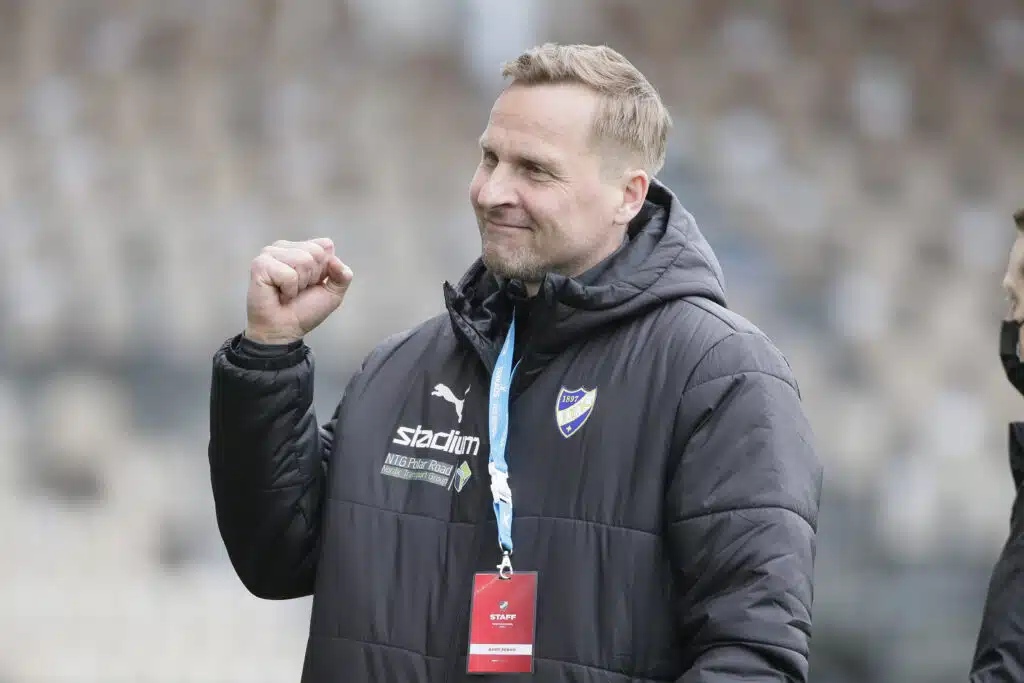 HJK kutsui Huuhkajien pitkäaikaisen ykkösmaalivahdin apuun