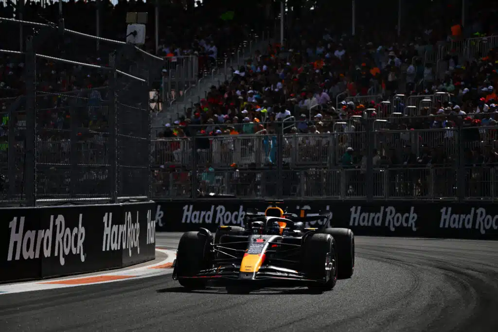 F1-kisaa uhkaa kaaos – tästä on Miamissa kyse