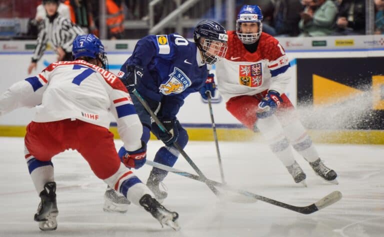 Naisleijonien sankaritar hehkutti: "Olen todella ylpeä" Naisleijonien sankaritar hehkutti: ”Olen todella ylpeä”
