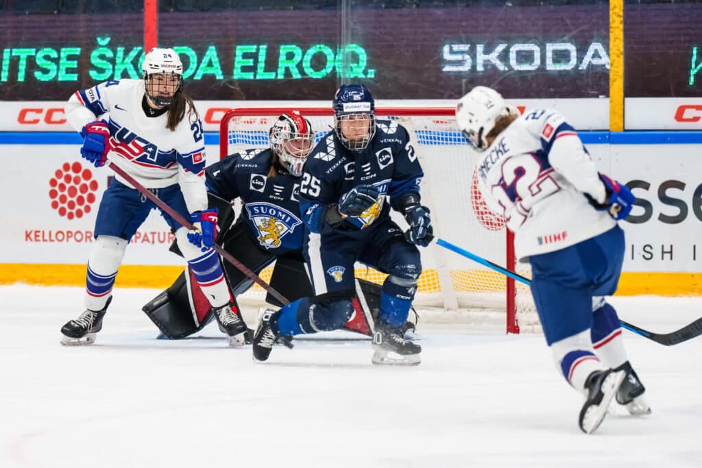 MM-kiekossa oli jysähtää jättimäinen paukku MM-kiekossa oli jysähtää jättimäinen paukku