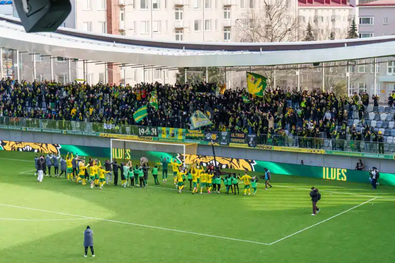 Ilves jyrähti kannattajiensa toiminnasta – ”Ei voida hyväksyä”