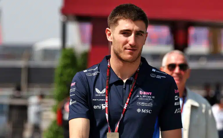 Floppikuski sai lähtöpassit F1-tallista