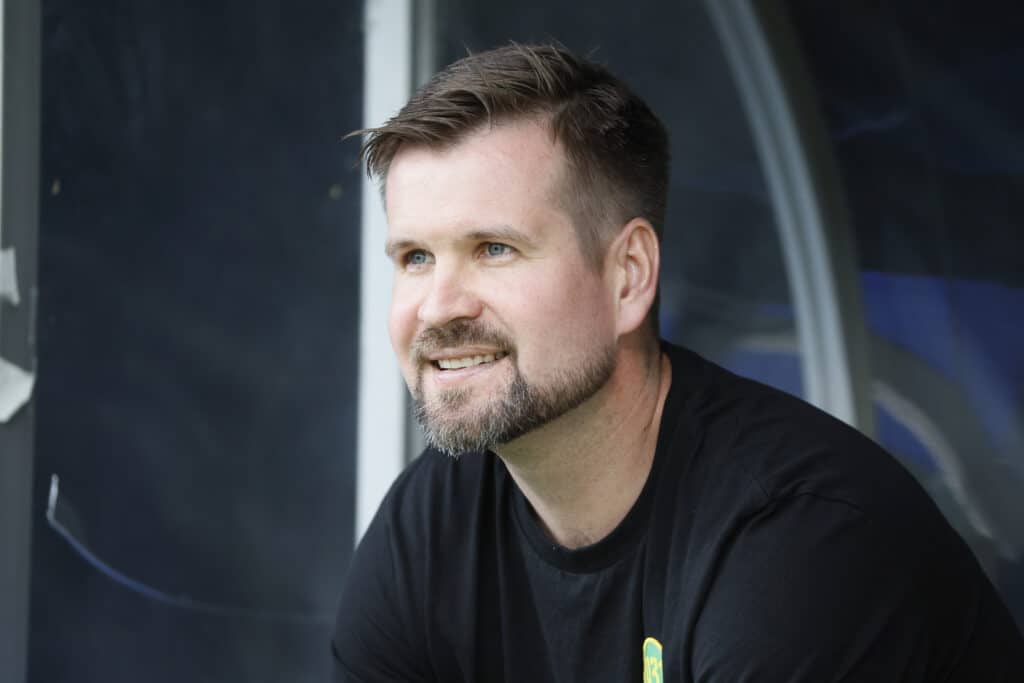 Ilvekseltä iso sopimusuutinen Ilvekseltä iso sopimusuutinen