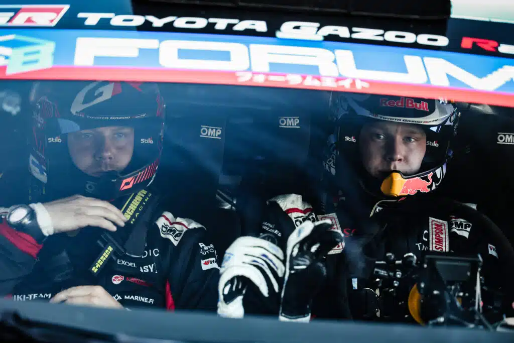 Kalle Rovanperä siirtyi hopeisen kilpurin rattiin