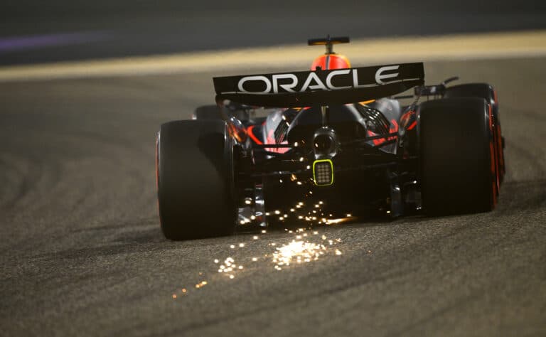 F1-mestarilta pyyhe kehään: ”Katastrofi”