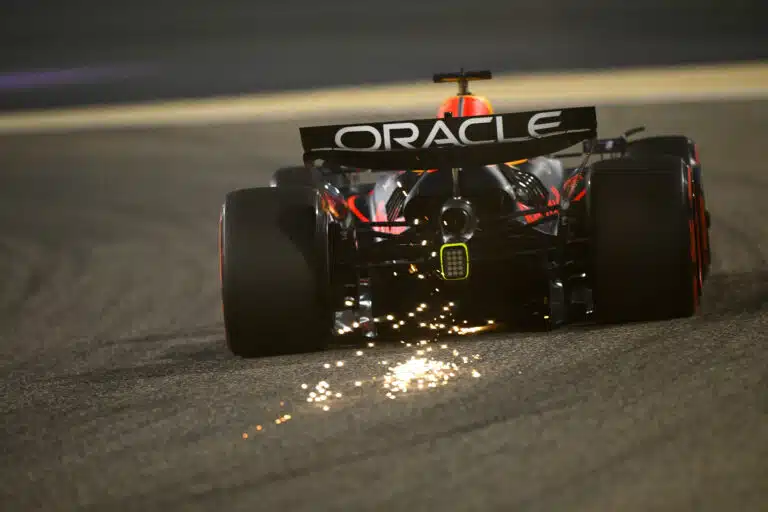 F1-mestarilta pyyhe kehään: ”Katastrofi”