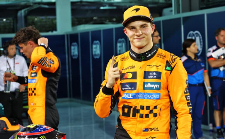 F1:n mahtitallissa kipinöi – jääkylmä ja supernopea kuski on noussut suurimmaksi mestarisuosikiksi F1:n mahtitallissa kipinöi – jääkylmä ja supernopea kuski on noussut suurimmaksi mestarisuosikiksi