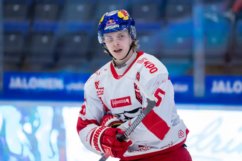 Sport kiinnitti nuoren tehopelaajan