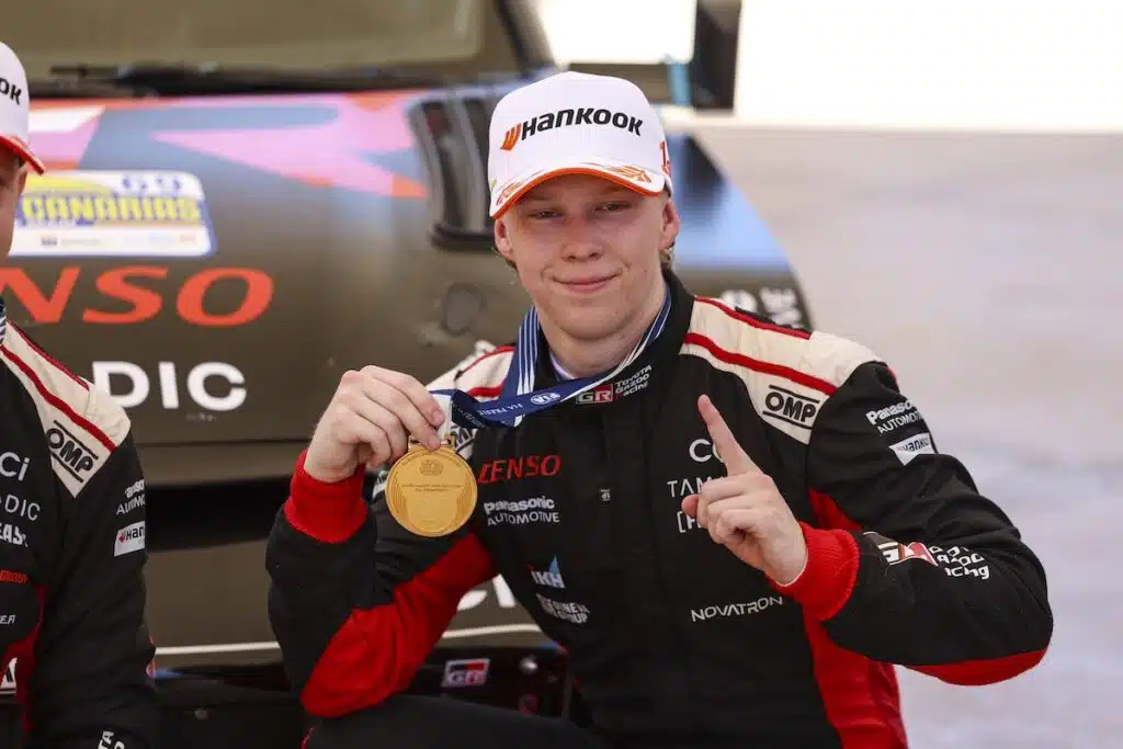 Ott Tänakilta hirmuveto Portugalin MM-rallissa – Kalle Rovanperä löi läskiksi