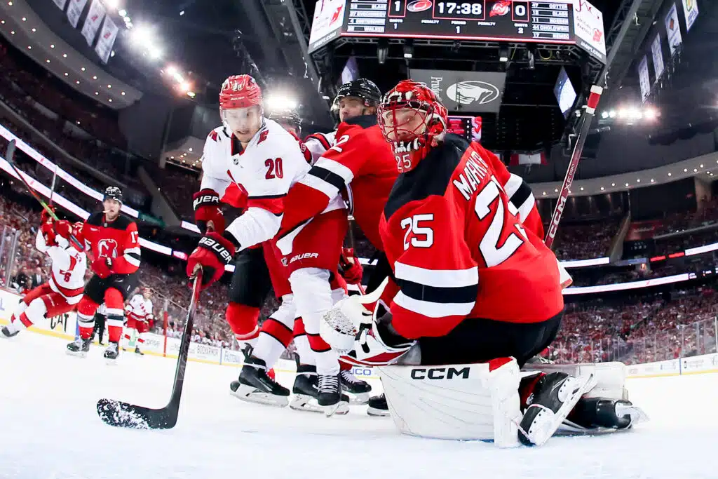 Ruotsalaismaailmanmestarilla tilipäivä NHL:ssä