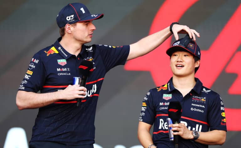 F1-sarjan taskuraketti virittelee sensaatiota F1-sarjan taskuraketti virittelee sensaatiota