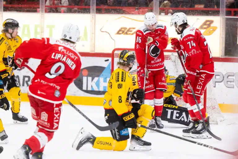SM-liigassa nähtiin karu sulaminen