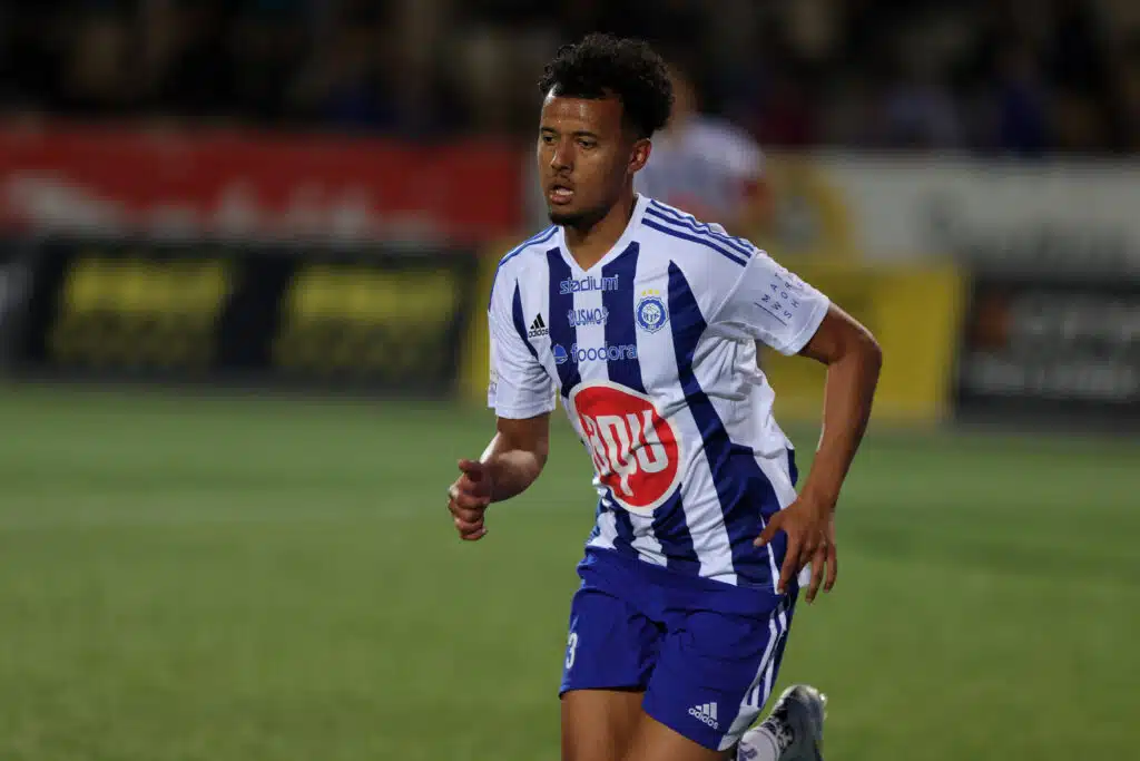 Huuhkaja-pelaaja palaa Veikkausliigaan