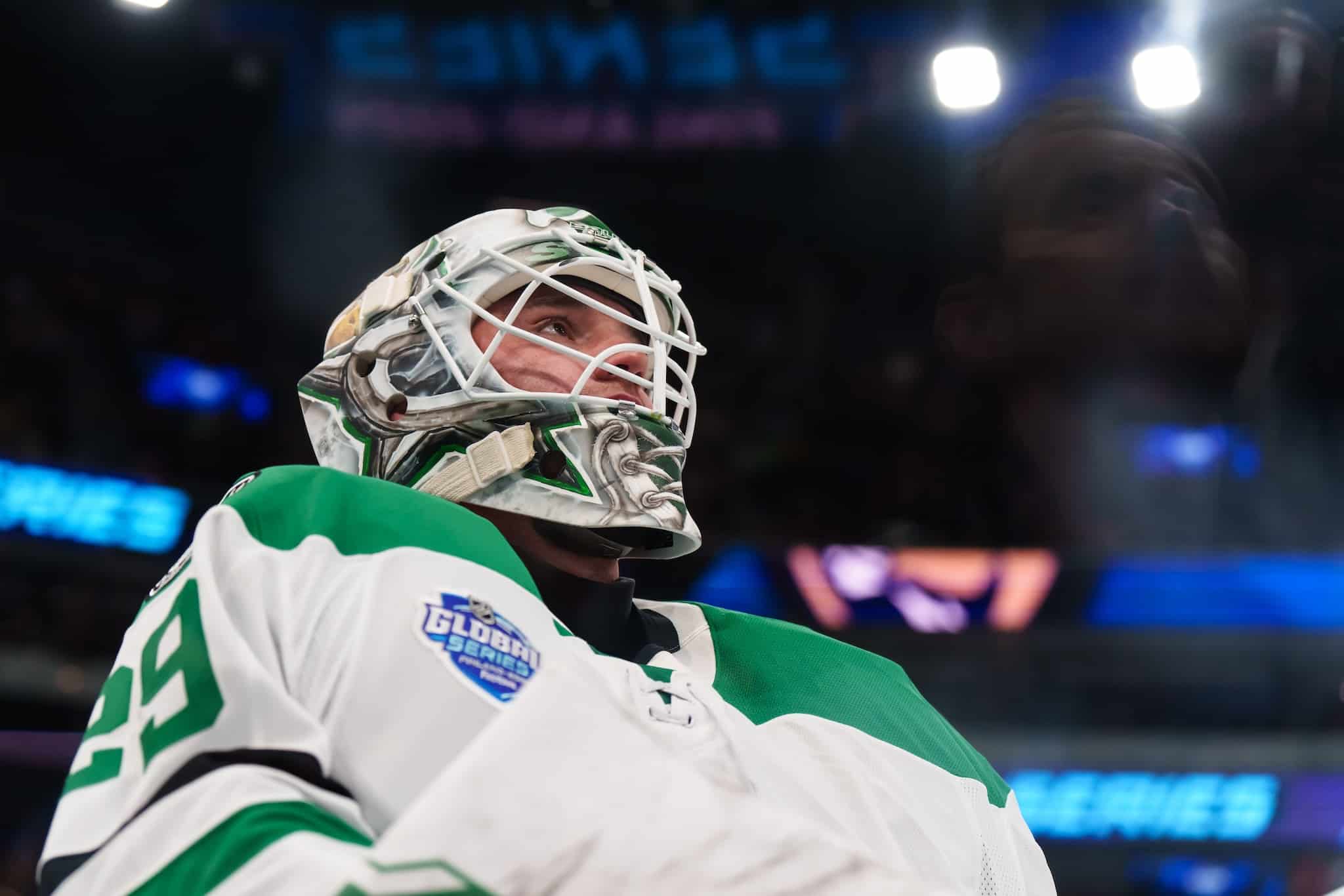 NHL-valmentaja heitti pelaajansa bussin alle