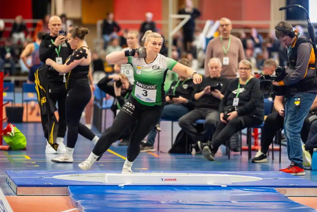 Suomalaiselta hirmuinen kuulakaari – ”Täydellinen kauden avaus”