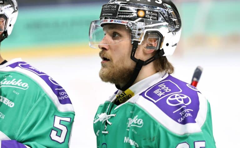 Raimo Helmisen SaiPa hankki pelaajan Jokereista
