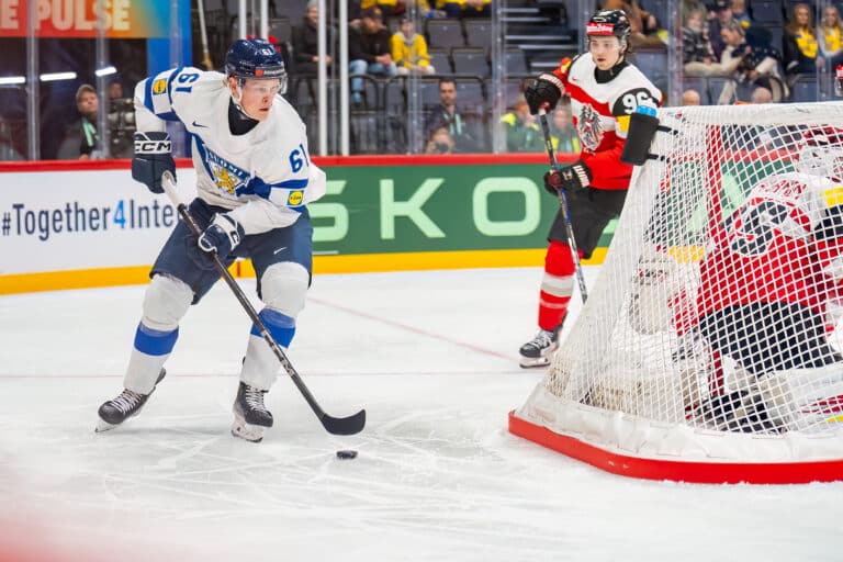 Näillä ketjuilla Leijonat harjoitteli välipäivänä