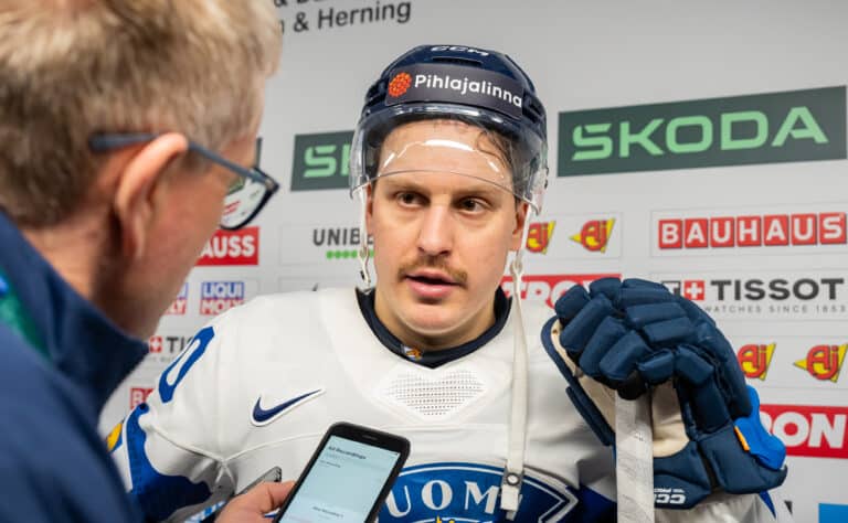 Eeli Tolvasta v**utti tappio USA:lle Eeli Tolvasta v**utti tappio USA:lle