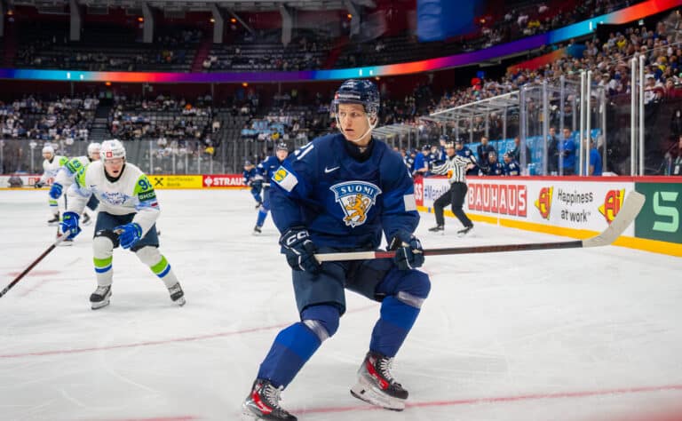 Se on siinä! Leijonat löi Kanadan rankkareilla