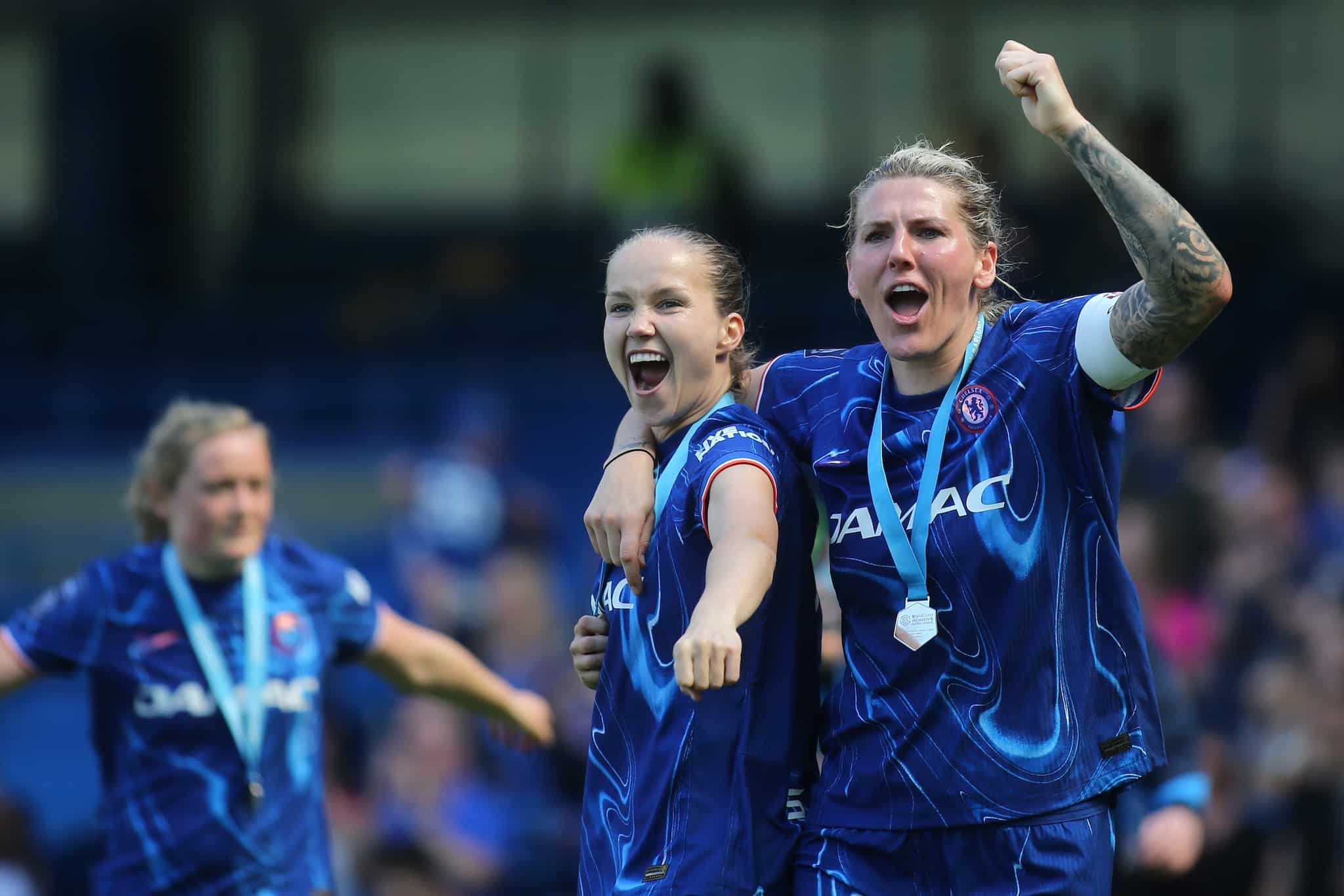 Chelsea voitti historiallisen mestaruuden