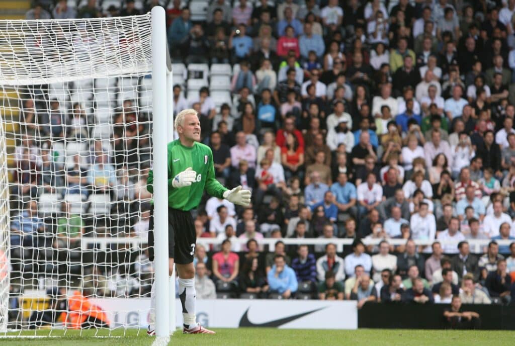 Mestareiden liigan maalivahdeilta alisuorituksia – ”Hämmästyttävän huonoja”