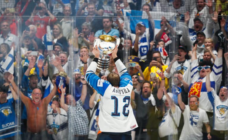 Näillä sanoilla Marko Anttila hyvästeli jääkiekkokaukalot