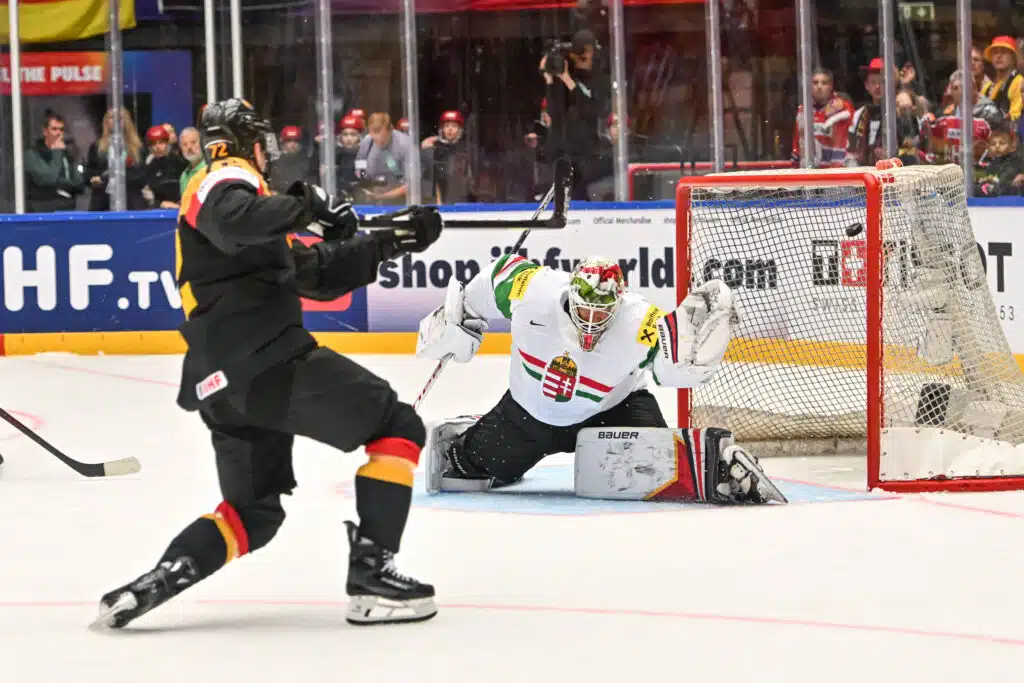 Saksa pisti pystyyn maalijuhlat MM-kiekossa