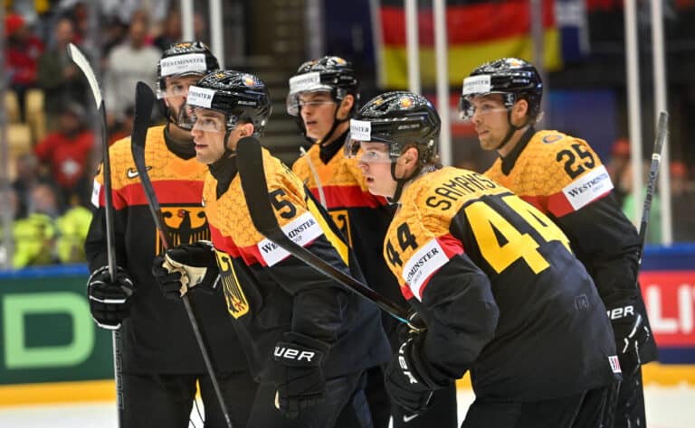 NHL-tähti loisti MM-kisoissa – ottelusta oli tulla täysfiasko NHL-tähti loisti MM-kisoissa – ottelusta oli tulla täysfiasko