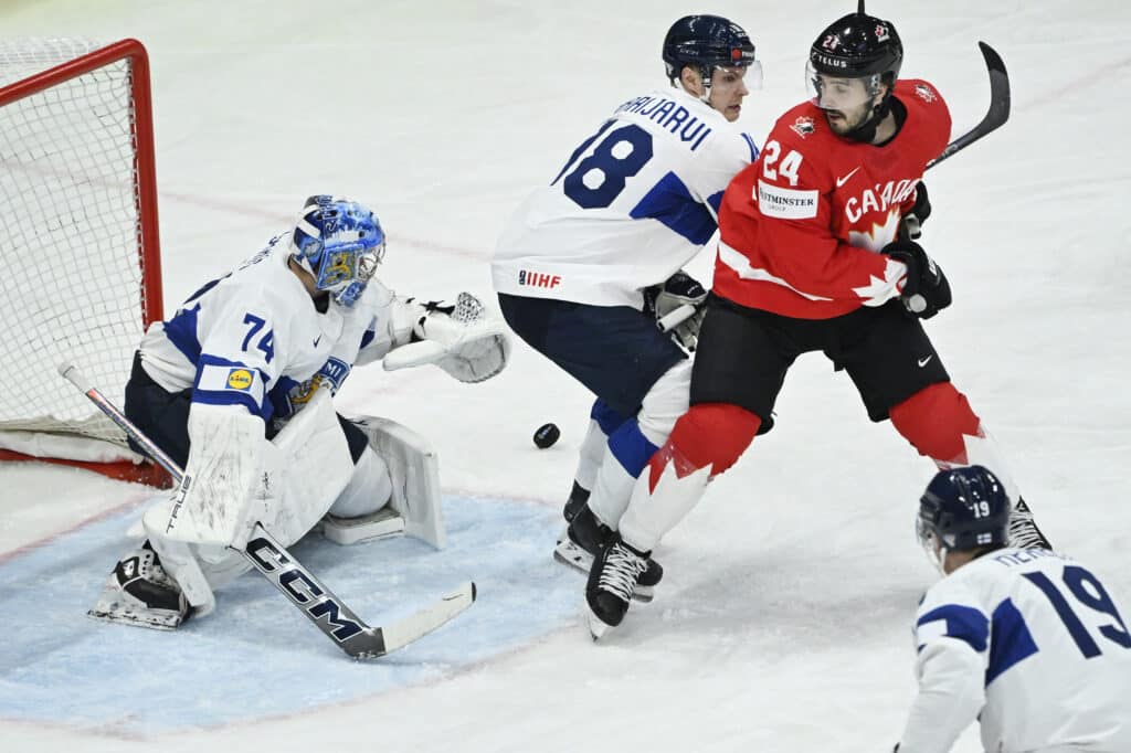 Phillip Danault Juuse Saros Vili Saarijärvi
