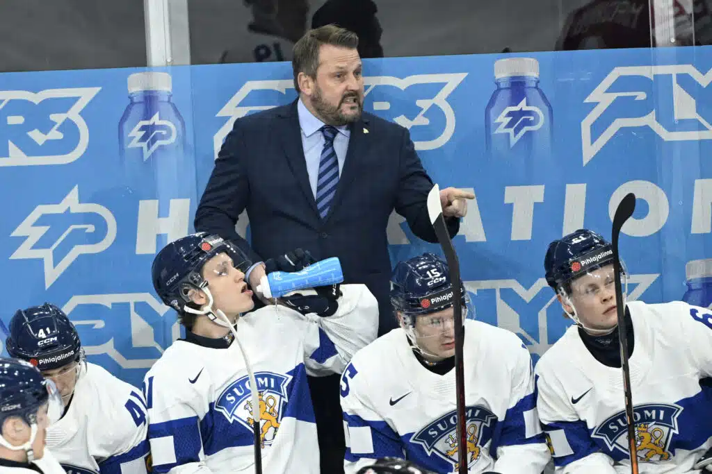 Leijonat avaa EHT:n kotiturnauksen Sveitsiä vastaan – tässä ketjut