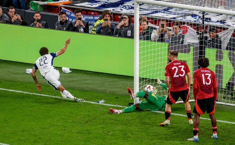 Tottenhamin kapteeni: "Teimme jotain, mitä ihmiset eivät tule koskaan unohtamaan" Tottenhamin kapteeni: ”Teimme jotain, mitä ihmiset eivät tule koskaan unohtamaan”