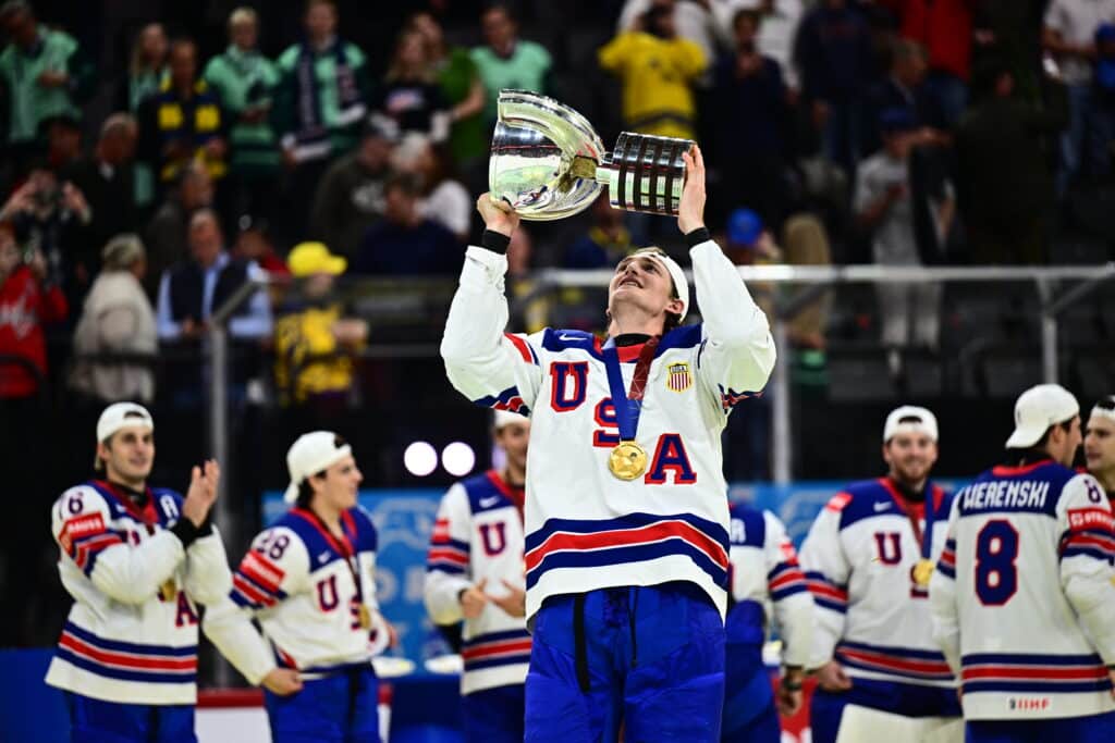 USA:n kultapelaajilta koskettavia sanoja rattijuopon uhrina kuolleesta Johnny Gaudreausta USA:n kultapelaajilta koskettavia sanoja rattijuopon uhrina kuolleesta Johnny Gaudreausta