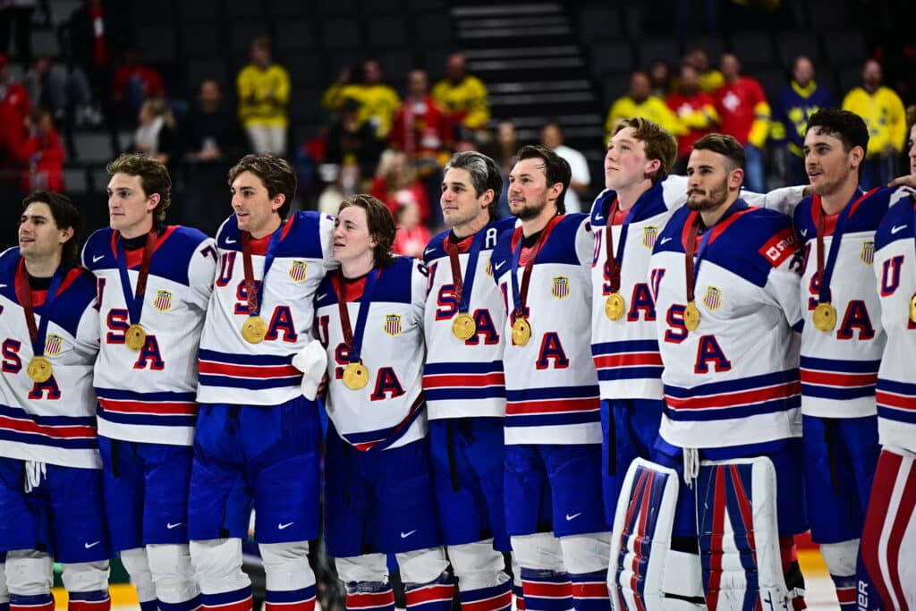 USA:n NHL-tähdillä oli kiire kaljanjuontiin USA:n NHL-tähdillä oli kiire kaljanjuontiin