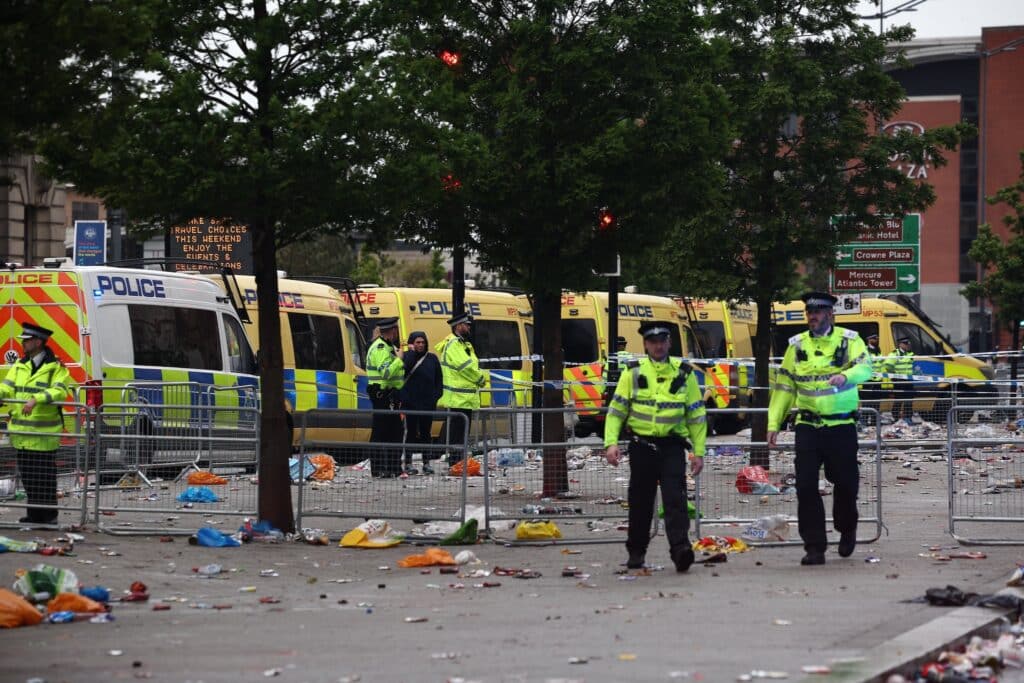 Liverpoolin tragediasta lisätietoa – kymmeniä loukkaantunut, lapsi vakavassa tilassa Liverpoolin tragediasta lisätietoa – kymmeniä loukkaantunut, lapsi vakavassa tilassa
